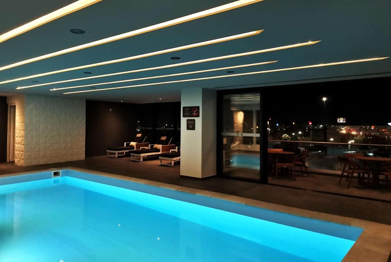 Hotel Ramada Encore By Wyndham Guadalajara Aeropuerto 4*